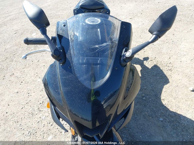 Yamaha Yzfr3 A 2022 MH3RH18N0NK002074 Image 12