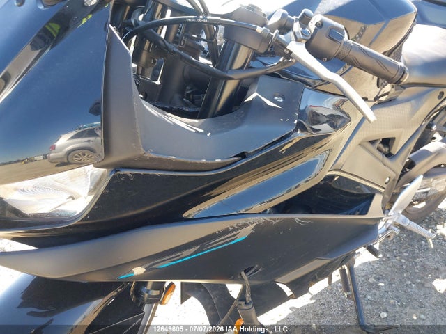 Yamaha Yzfr3 A 2022 MH3RH18N0NK002074 Image 16