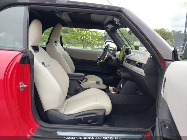 Aukcja sprzedaży 2025 Mini Convertible Cooper S, vin: WMW23GX05S2X61545, numer aukcji: 12649617