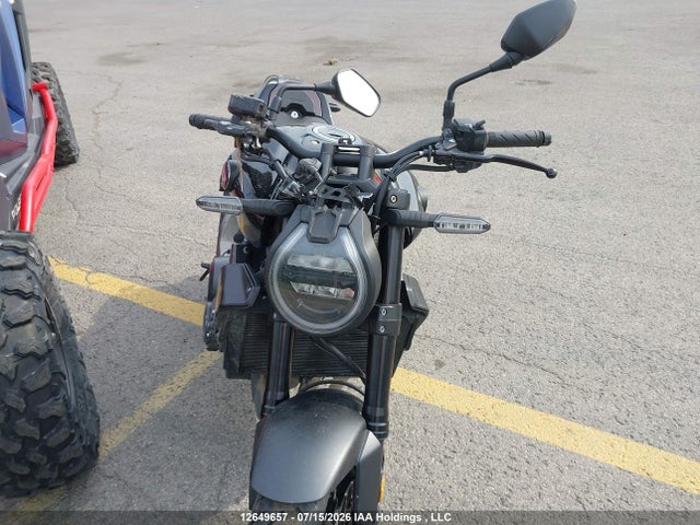Honda CB1000 RA 2022 JH2SC8020NK400031 Image 17