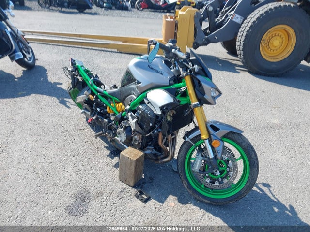 12649664 :رقم المزاد ، ML5ZRDT12SDA05329 vin ، 2025 Kawasaki Zr900 T مزاد بيع
