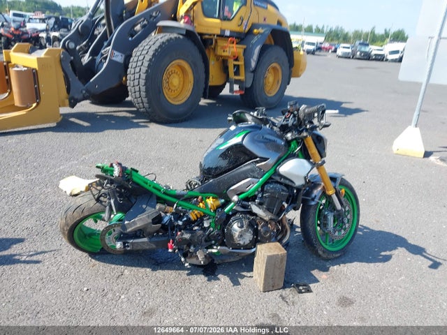 12649664 :رقم المزاد ، ML5ZRDT12SDA05329 vin ، 2025 Kawasaki Zr900 T مزاد بيع