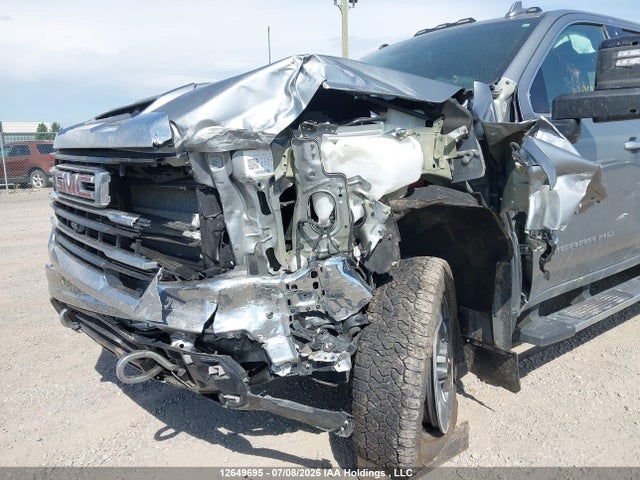 1GT4UUEY6TF114226 GMC Sierra K3500 Slt