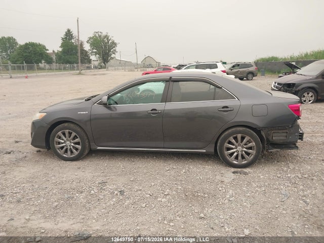12649750 :رقم المزاد ، 4T1BD1FK8CU021182 vin ، 2012 Toyota Camry Hybrid Xle مزاد بيع