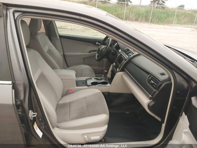 12649750 :رقم المزاد ، 4T1BD1FK8CU021182 vin ، 2012 Toyota Camry Hybrid Xle مزاد بيع