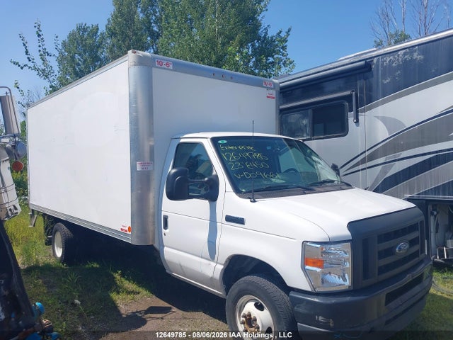 Ford Econoline E450 Super Duty Cutaway Van 2023 1FDWE4FK6PDD09661 Image 13