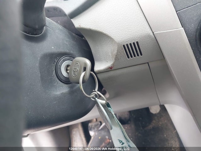 2011 Toyota Corolla Ce მანქანა იყიდება აუქციონზე, vin: 2T1BU4EE7BC670212, აუქციონის ნომერი: 12640797
