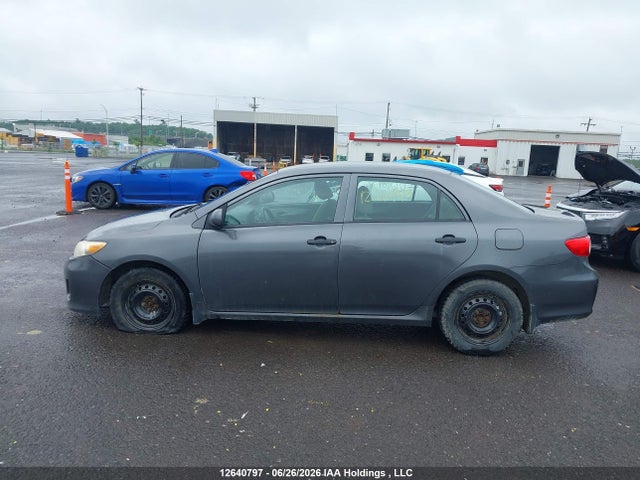 2011 Toyota Corolla Ce მანქანა იყიდება აუქციონზე, vin: 2T1BU4EE7BC670212, აუქციონის ნომერი: 12640797