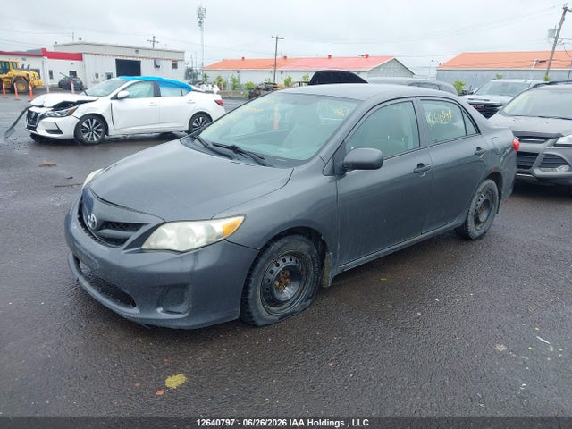 2011 Toyota Corolla Ce მანქანა იყიდება აუქციონზე, vin: 2T1BU4EE7BC670212, აუქციონის ნომერი: 12640797