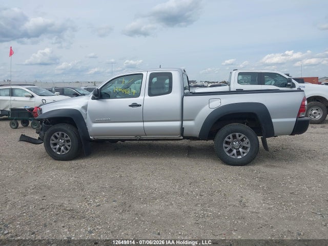 12649814 :رقم المزاد ، 5TFUU4EN3BX018472 vin ، 2011 Toyota Tacoma Base V6 مزاد بيع