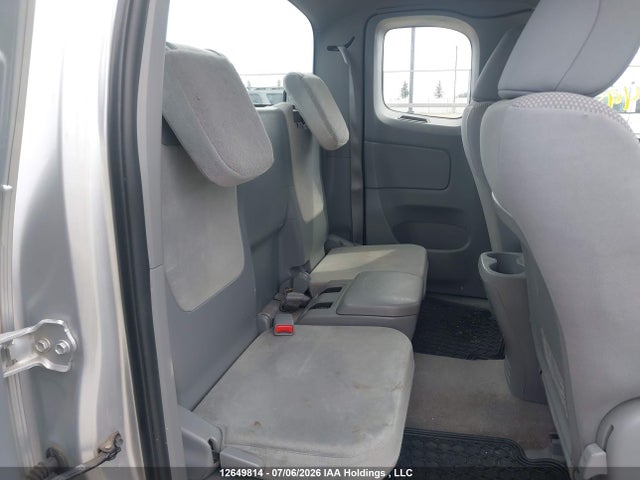12649814 :رقم المزاد ، 5TFUU4EN3BX018472 vin ، 2011 Toyota Tacoma Base V6 مزاد بيع