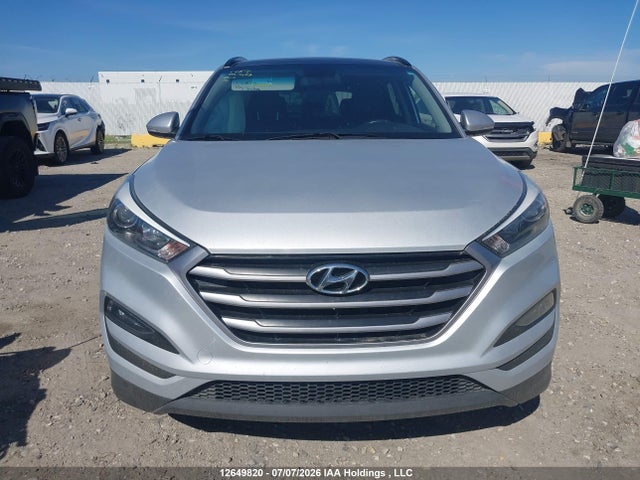 Продаж на аукціоні авто 2018 Hyundai Tucson Se 2.0l, vin: KM8J3CA42JU622927, номер лоту: 12649820