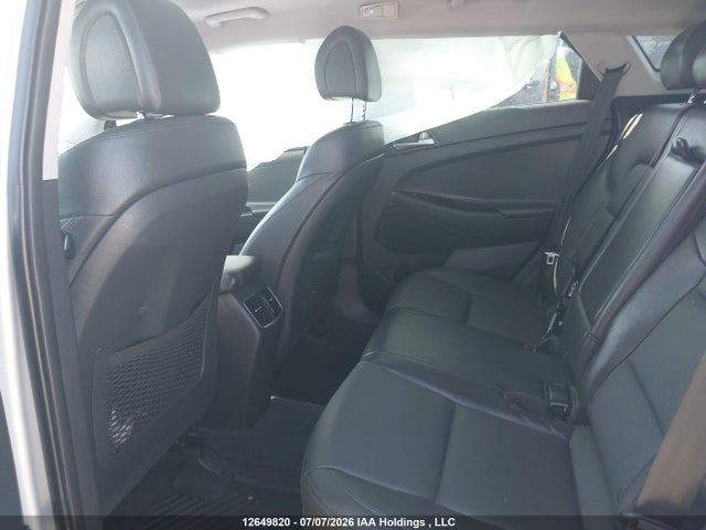 Продаж на аукціоні авто 2018 Hyundai Tucson Se 2.0l, vin: KM8J3CA42JU622927, номер лоту: 12649820