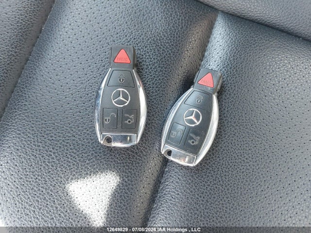 2013 Mercedes-benz C 300 4matic მანქანა იყიდება აუქციონზე, vin: WDDGF8AB0DA825747, აუქციონის ნომერი: 12649829