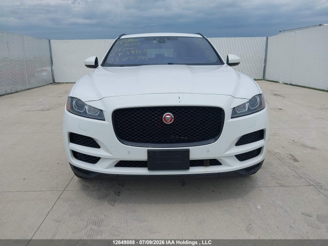 Jaguar F-pace Premium 2017 SADCJ2BN4HA085353 Image 12