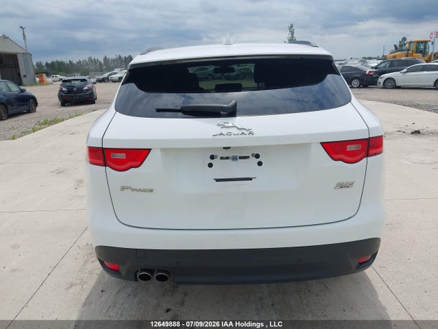 Jaguar F-pace Premium 2017 SADCJ2BN4HA085353 Image 16