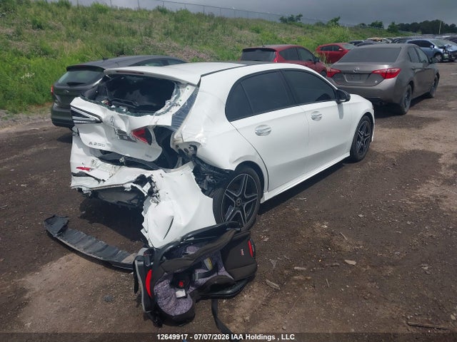 2020 Mercedes-benz A 250 4matic მანქანა იყიდება აუქციონზე, vin: W1K3F4HB8LJ195178, აუქციონის ნომერი: 12649917