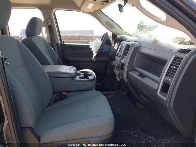 12649921 :رقم المزاد ، 1C6RR7FG0JS277349 vin ، 2018 Ram 1500 St مزاد بيع