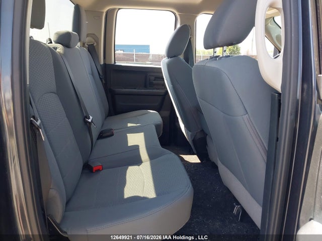 12649921 :رقم المزاد ، 1C6RR7FG0JS277349 vin ، 2018 Ram 1500 St مزاد بيع
