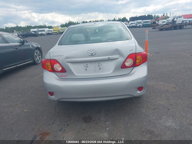 2010 Toyota Corolla Ce მანქანა იყიდება აუქციონზე, vin: 2T1BU4EE8AC242647, აუქციონის ნომერი: 12640443