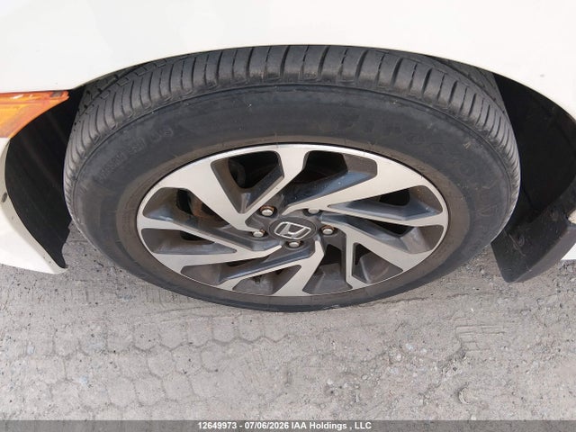 Honda CIVIC EX 2016 2HGFC2F74GH031230 Image 19