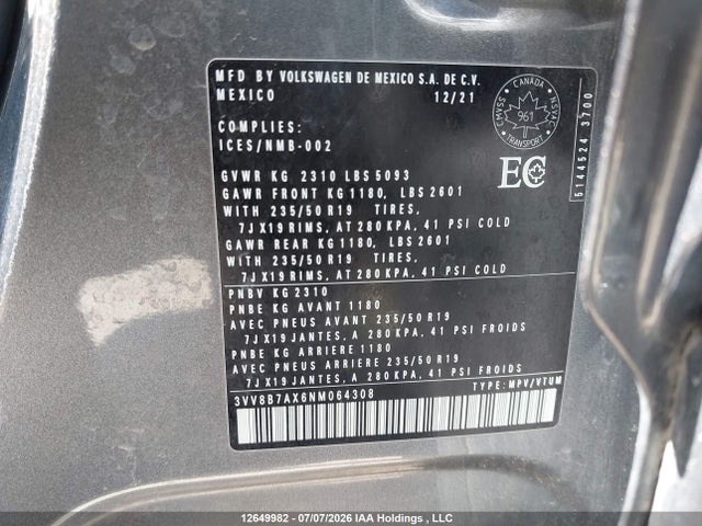 3VV8B7AX6NM064308 Volkswagen Tiguan Comfortline R-line Black Edition