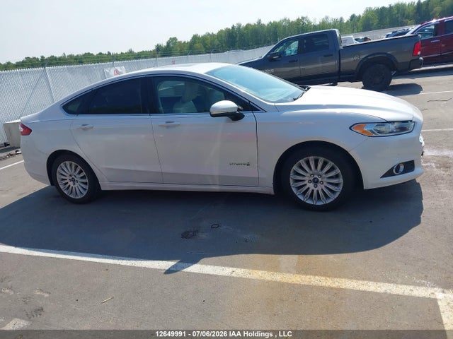 12649991 :رقم المزاد ، 3FA6P0LU2DR355140 vin ، 2013 Ford Fusion Hybrid Se مزاد بيع