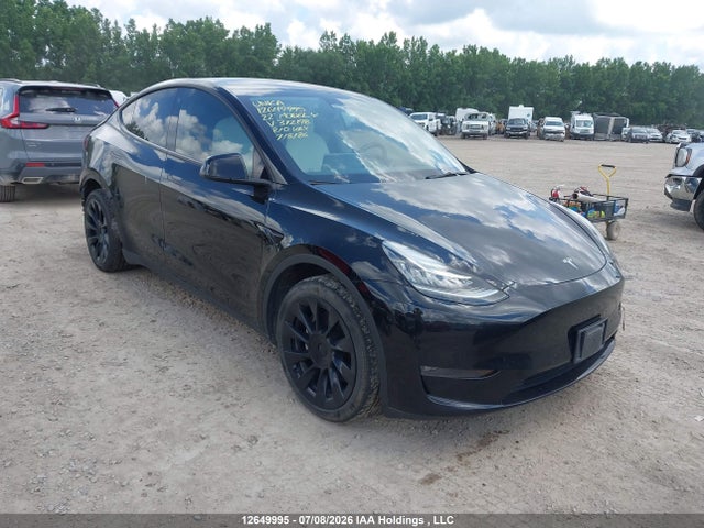 2022 7SAYGDEE0NF372198 main image