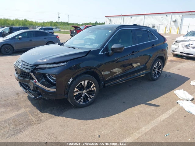 Mitsubishi Eclipse Cross Le 2022 JA4ATVAA4NZ612618 Image 2