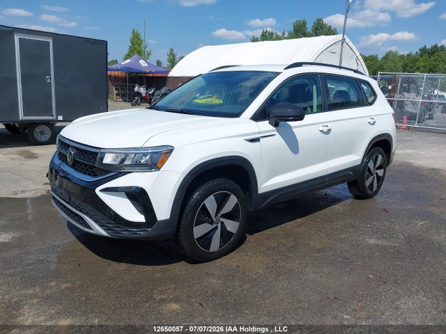 Volkswagen Taos 2024 3VVGX7B23RM113874 Image 2