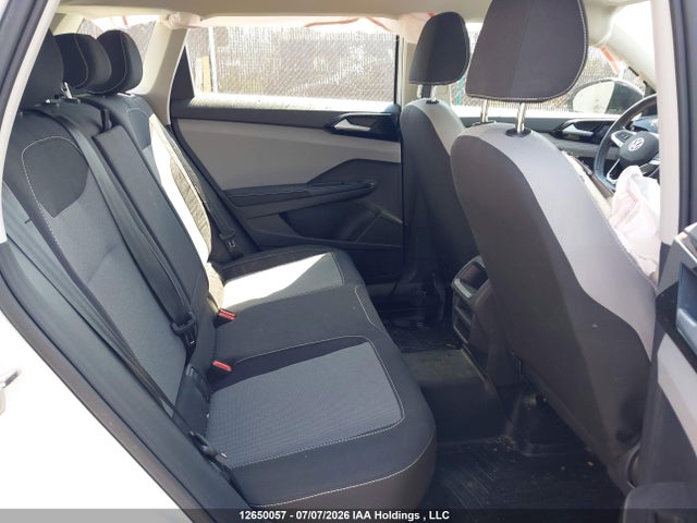 Volkswagen Taos 2024 3VVGX7B23RM113874 Image 8
