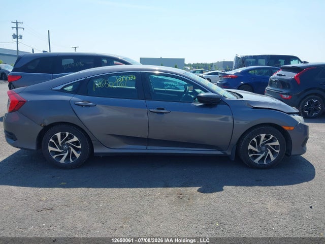 Honda Civic Dx 2016 2HGFC2E26GH010904 Image 13