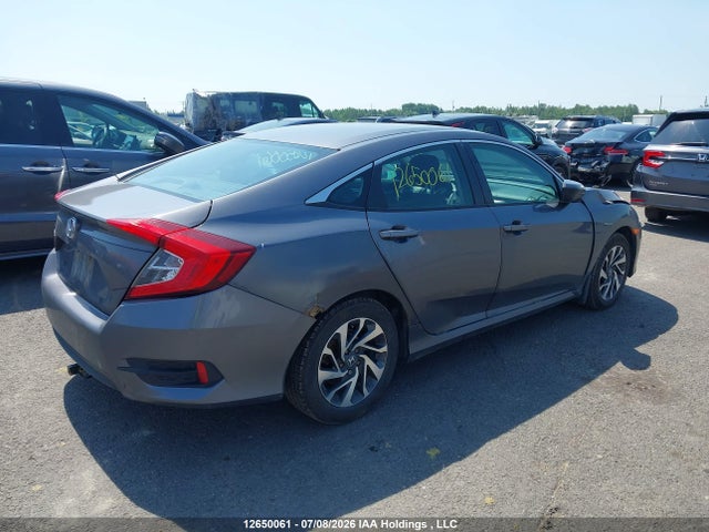 Honda Civic Dx 2016 2HGFC2E26GH010904 Image 4