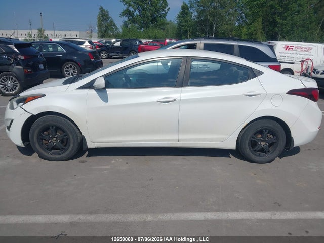 5NPDH4AE5GH686139 Hyundai Elantra L
