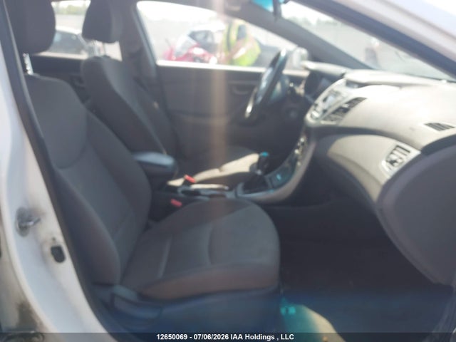5NPDH4AE5GH686139 Hyundai Elantra L