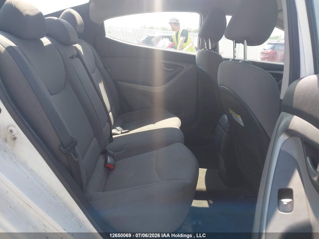 5NPDH4AE5GH686139 Hyundai Elantra L