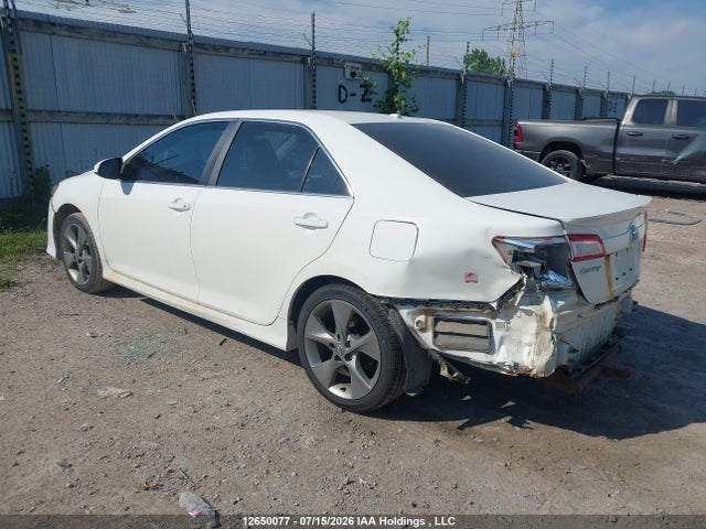 4T1BF1FK0EU750810 Toyota Camry