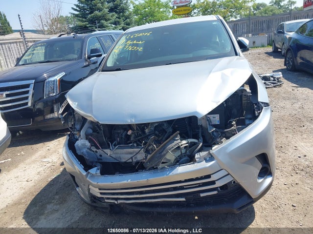 Toyota Highlander Le 2019 5TDBZRFH6KS996372 Image 13