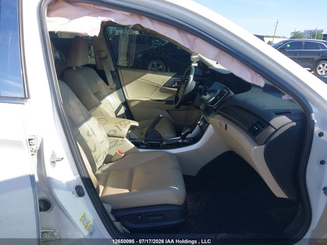 1HGCR3F98EA801322 Honda Accord Touring V6