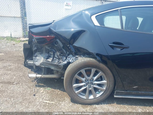 JM1BPACM9S1779758 Mazda MAZDA3