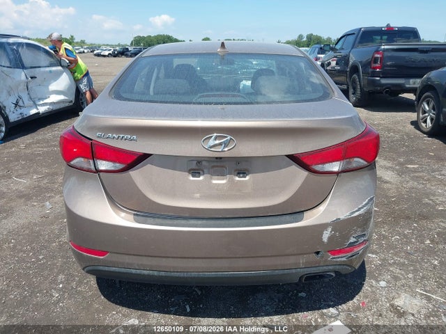 12650109 :رقم المزاد ، KMHDH4AH4FU388644 vin ، 2015 Hyundai Elantra Gls مزاد بيع