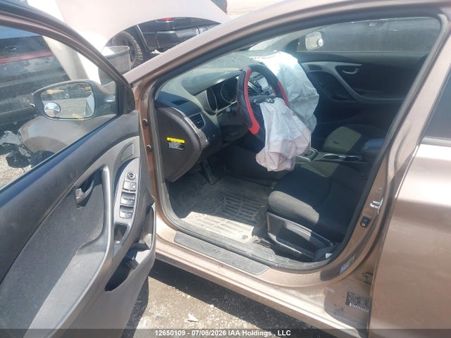 12650109 :رقم المزاد ، KMHDH4AH4FU388644 vin ، 2015 Hyundai Elantra Gls مزاد بيع