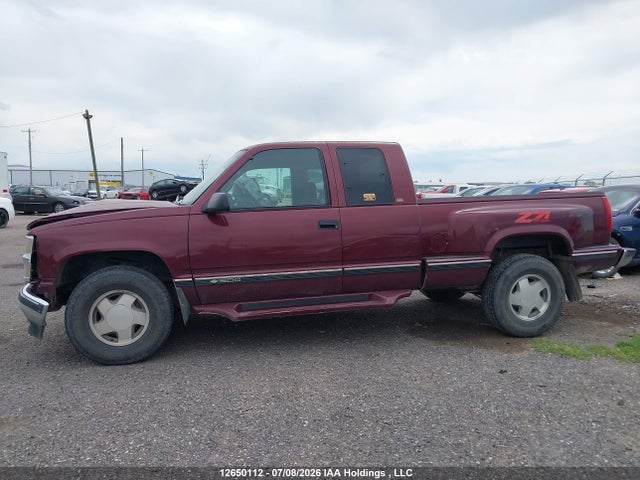1998 Chevrolet K1500 Cheyenne/silverado მანქანა იყიდება აუქციონზე, vin: 2GCEK19R5W1157561, აუქციონის ნომერი: 12650112