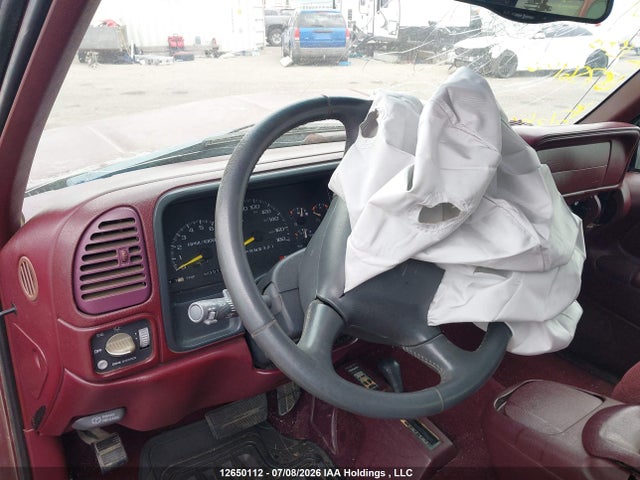 1998 Chevrolet K1500 Cheyenne/silverado მანქანა იყიდება აუქციონზე, vin: 2GCEK19R5W1157561, აუქციონის ნომერი: 12650112