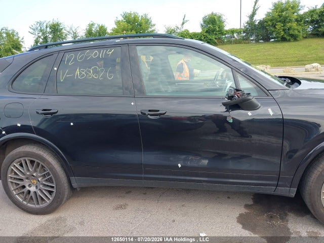 WP1AA2A22HKA88626 Porsche Cayenne Platinum Edition