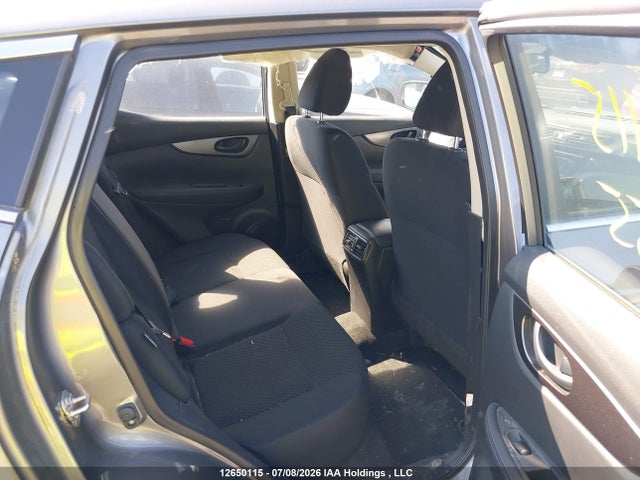 JN1BJ1AV4MW323155 Nissan Qashqai S