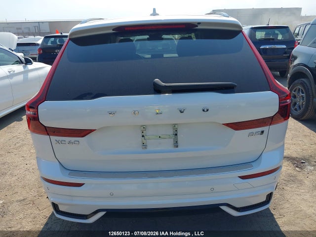 Aukcja sprzedaży 2026 Volvo Xc60 Mild Hybrid Ultra, B5 Awd, Petrol, Dark, vin: YV4M12RM4T1329862, numer aukcji: 12650123
