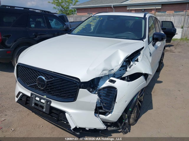 Aukcja sprzedaży 2026 Volvo Xc60 Mild Hybrid Ultra, B5 Awd, Petrol, Dark, vin: YV4M12RM4T1329862, numer aukcji: 12650123