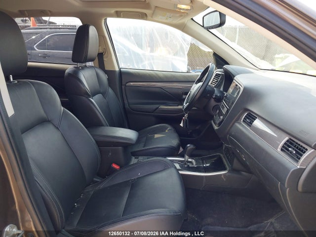 Продажа на аукционе авто 2019 Mitsubishi Outlander Es, vin: JA4AZ2A35KZ602884, номер лота: 12650132