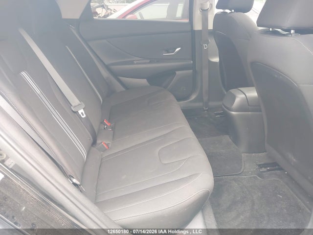 KMHLM4AGXPU433652 Hyundai ELANTRA SEL